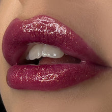 Încarcă imaginea în Galerie, Layla Cosmetics Glossami - Lip Gloss No 6 - Luciu de Buze Hidratant