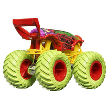 Încarcă imaginea în Galerie, Hot Wheels Monster Truck Masinuta Carbonator Xxl