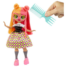 Încarcă imaginea în Galerie, LOL Surprise OMG Neonlicious Papusa Fashionista cu Accesorii