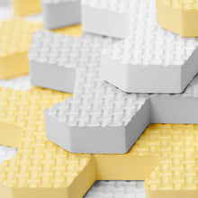 Încarcă imaginea în Galerie, Kinderkraft Saltea de Joaca Kinderkraft Luno Spuma Yellow