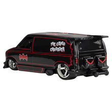 Încarcă imaginea în Galerie, Hot Wheels - Pop Culture Masinuta Metalica Batman Chevy 1985 Astro Van
