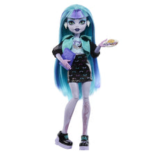 Încarcă imaginea în Galerie, Monster High Neon Frights Papusa Twyla