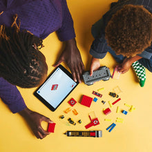 Încarcă imaginea în Galerie, Lego City Camion de Pompieri cu Scara