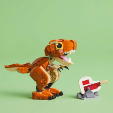 Încarcă imaginea în Galerie, Lego Jurassic World Little Eatie T Rex