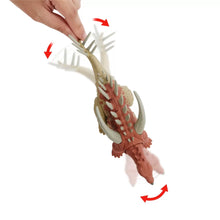 Încarcă imaginea în Galerie, Jurassic World Dino Trackers Strike Attack Dinozaur Gigantspinosaurus