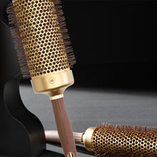 Încarcă imaginea în Galerie, Olivia Garden Expert Blowout Speed XL 65mm - Perie de Par Auriu Uscare si Coafare Rapida - Beauty Lounge