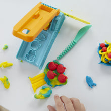 Încarcă imaginea în Galerie, Play-Doh Starters Fabrica de Distractie