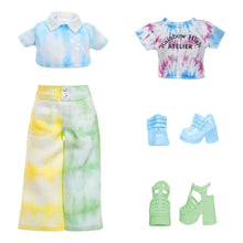 Încarcă imaginea în Galerie, Rainbow High Watercolor Create Papusa Ochi Verzi