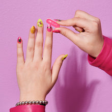 Încarcă imaginea în Galerie, Cool Maker Go Glam Set de Manichiura