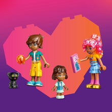 Încarcă imaginea în Galerie, Lego Friends Magazinul de Dulciuri din Orasul Heartlake