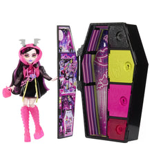 Încarcă imaginea în Galerie, Monster High Neon Frights Papusa Draculaura