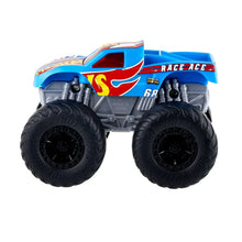 Încarcă imaginea în Galerie, Hot Wheels Monster Truck Roarin Wreckers Race Ace cu Functii si Sunete