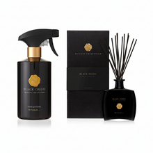 Încarcă imaginea în Galerie, Set Rituals Private Collection Black Oudh - Spray de Interior 500ml si Betisoare Parfumate 450ml - Beauty Lounge