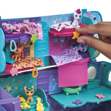 Încarcă imaginea în Galerie, My Little Pony Mini World Magic Mare Stream Camioneta Magica