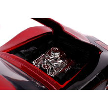 Încarcă imaginea în Galerie, Jada Toys Masinuta din Metal Harley Quinn 1969 Chevy Corvette