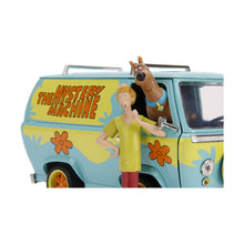 Încarcă imaginea în Galerie, Jada Toys Scooby Doo Mystery Van Set Dubita Metalica si 2 Figurine