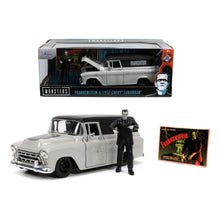 Încarcă imaginea în Galerie, Jada Toys Set Masinuta 1957 Chevy Suburban si Figurina Frankenstein