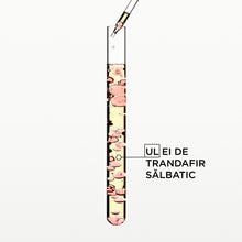 Încarcă imaginea în Galerie, Kerastase Gloss Absolu Glaze Drops - Ulei Pentru Stralucire 45ml