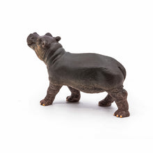 Încarcă imaginea în Galerie, Papo Animale Salbatice Figurina Pui de Hipopotam