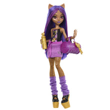 Încarcă imaginea în Galerie, Monster High Skulltimate Secrets Papusa Clawdeen Wolf