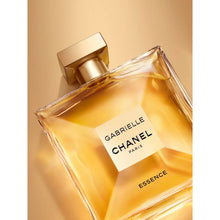 Încarcă imaginea în Galerie, Chanel Gabrielle Chanel Essence 50ml - Apa de Parfum Floral Pentru Femei