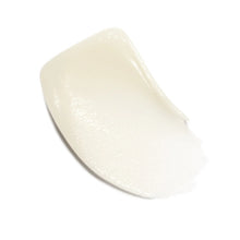 Încarcă imaginea în Galerie, Chanel Hydra Beauty Nutrition Nourishing Lip Care 10g - Balsam Intens Hidratant Pentru Buze