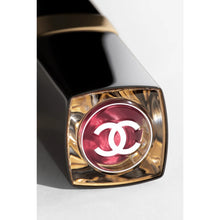 Încarcă imaginea în Galerie, Chanel Rouge Coco Flash 91 Bohem - Ruj Hidratant cu Stralucire Intensa