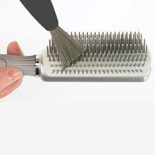 Încarcă imaginea în Galerie, Olivia Garden Curatator Perii 2 in 1 ID0128 Negru - Curatare Rapida si Igienica Perii Par - Beauty Lounge