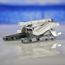 Încarcă imaginea în Galerie, Transformers One Figurina Megatron 15cm