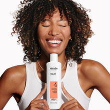 Încarcă imaginea în Galerie, Nioxin System 4 Conditioner 300ml - Balsam Impotriva Caderii Parului