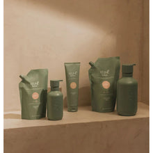 Încarcă imaginea în Galerie, Keune So Pure Polish Conditioner Refill - Balsam Anti-Frizz pentru Netezirea Parului 400ml