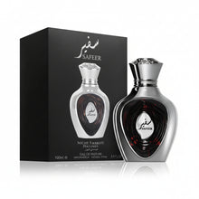 Încarcă imaginea în Galerie, Lattafa Niche Emarati Safeer 100ml – un parfum oriental-citric complex si energic, cu un caracter verde-aromatic, usor condimentat si profund natural.