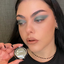 Încarcă imaginea în Galerie, Layla Cosmetics Sparkle Eyeshadow 07 - Fard de Ochi Stralucitor