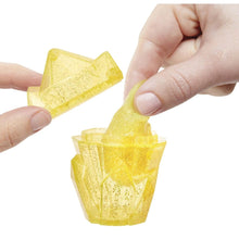 Încarcă imaginea în Galerie, Rainbow High Papusa Sunny Madison