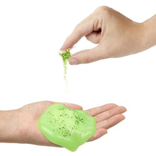 Încarcă imaginea în Galerie, Rainbow High Papusa Jade Hunter