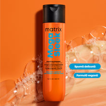 Încarcă imaginea în Galerie, Matrix Total Results Mega Sleek Shampoo 300ml - Sampon Pentru Netezire