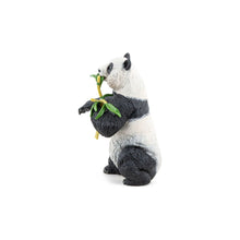 Încarcă imaginea în Galerie, Papo Animale Salbatice Figurina Urs Panda cu Bambus