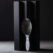 Încarcă imaginea în Galerie, Olivia Garden Expert Care 20321 - Perie de Par Ovala Mistrat si Nylon Descurcare Usoara - Beauty Lounge