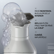 Încarcă imaginea în Galerie, Redken Acidic Bonding Curls 1000ml - Sampon Regenerator Pentru Par Cret - Beauty Lounge
