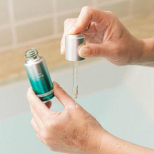 Încarcă imaginea în Galerie, Dermalogica Retinol Clearing Oil 30ml