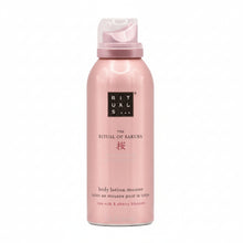 Încarcă imaginea în Galerie, Rituals of Sakura – Spuma Pentru Corp 150ml pentru Hidratare si Catifelare - Beauty Lounge