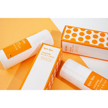 Încarcă imaginea în Galerie, QyoQyo Tangerine All-In-One Cream Anti-Wrinkle and Whitening 100ml - Crema Antiimbatranire
