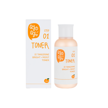 Încarcă imaginea în Galerie, QyoQyo Tangerine Bright and Moist 120 ml- Toner