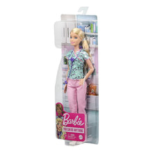 Încarcă imaginea în Galerie, Barbie Papusa Cariere Asistenta Medicala