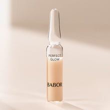 Încarcă imaginea în Galerie, Babor Perfect Glow 7x2ml - Fiole Concentrate cu Efect de Strălucire Instantanee și Formulă Clean Beauty pentru Ten Obosit și Palid - Beauty Lounge