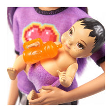 Încarcă imaginea în Galerie, Barbie Papusa Skipper First Jobs Babysitter Papusa Satena