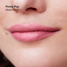 Încarcă imaginea în Galerie, Clinique Pop Longwear Lipstick Matte 13 Peony Pop 3.9g - Ruj