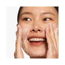 Încarcă imaginea în Galerie, Clinique All About Clean 2In1 Cleansing and Exfoliating Jelly 150ml - Gel Curatare