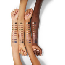 Încarcă imaginea în Galerie, Clinique High Impact Shadow Play Shadow and Definer Rose and Truffles - Creion de Ochi