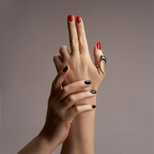 Încarcă imaginea în Galerie, Cupio Lac de Unghii Color Match - Ferrari 15ml